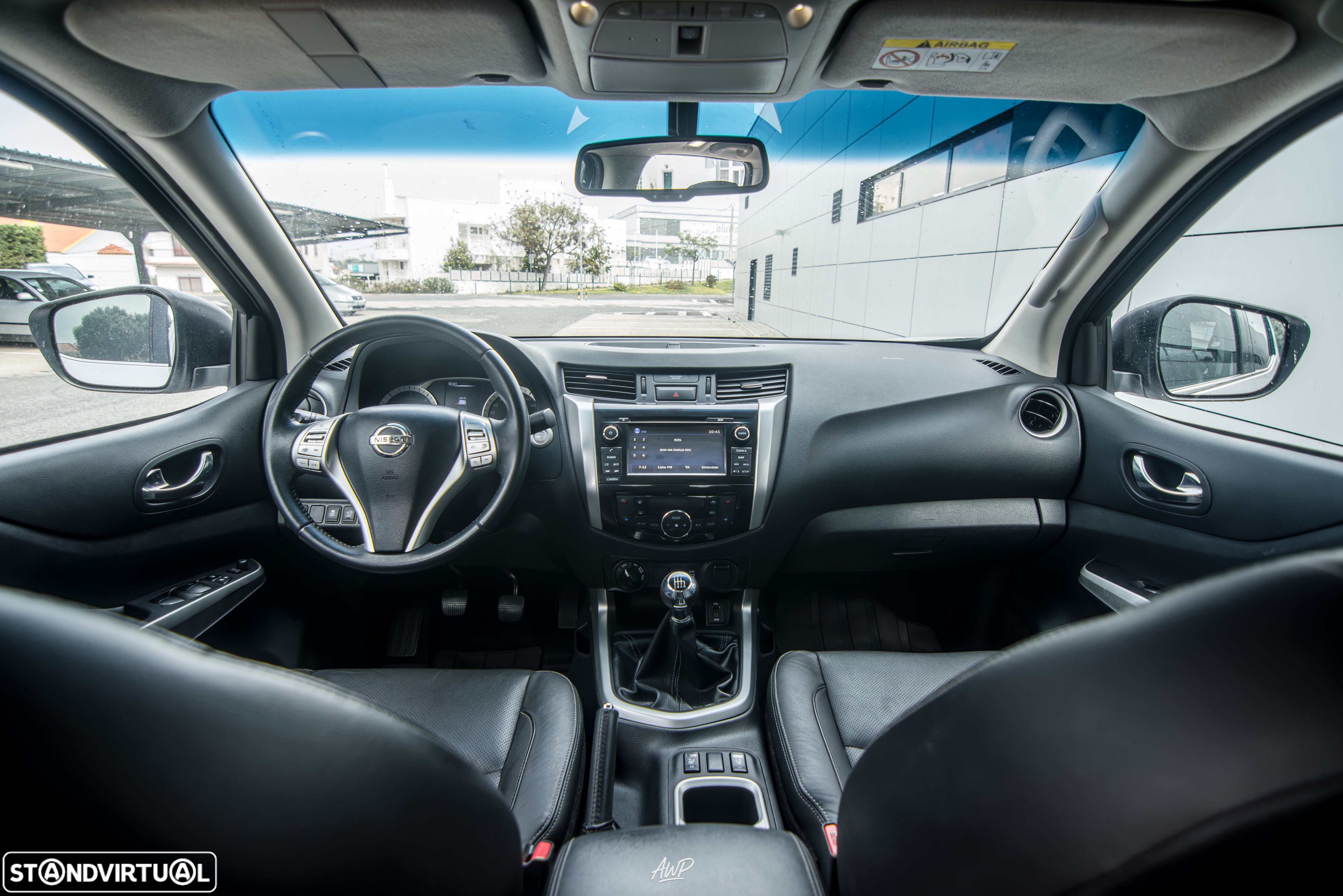 Nissan Navara 2.3 dCi CD 4WD Tekna - 21