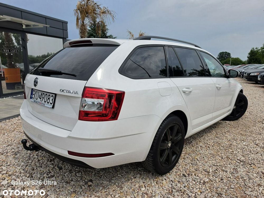 Skoda Octavia - 24