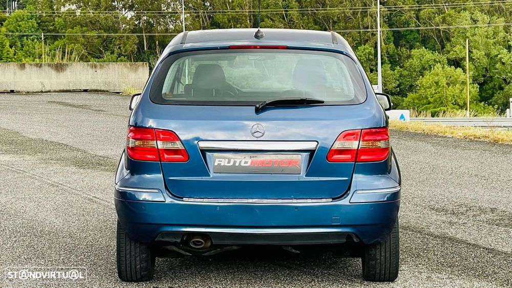 Mercedes-Benz B 180 CDI - 7