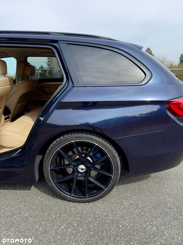BMW Seria 5 525d - 10