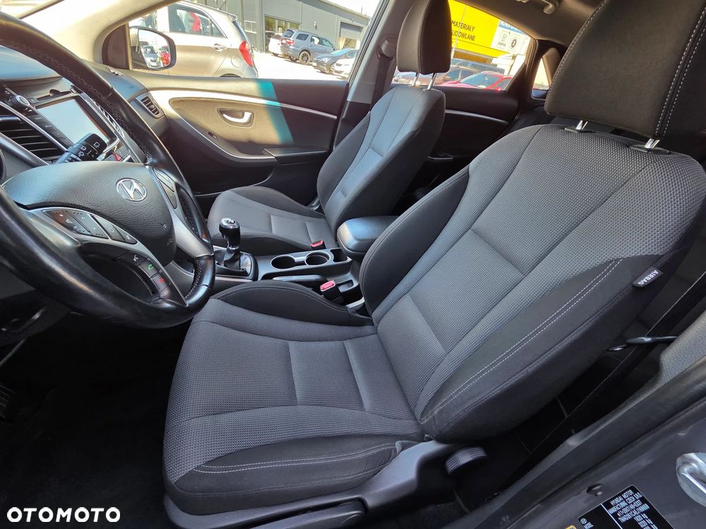 Hyundai i30 1.6 Style - 21
