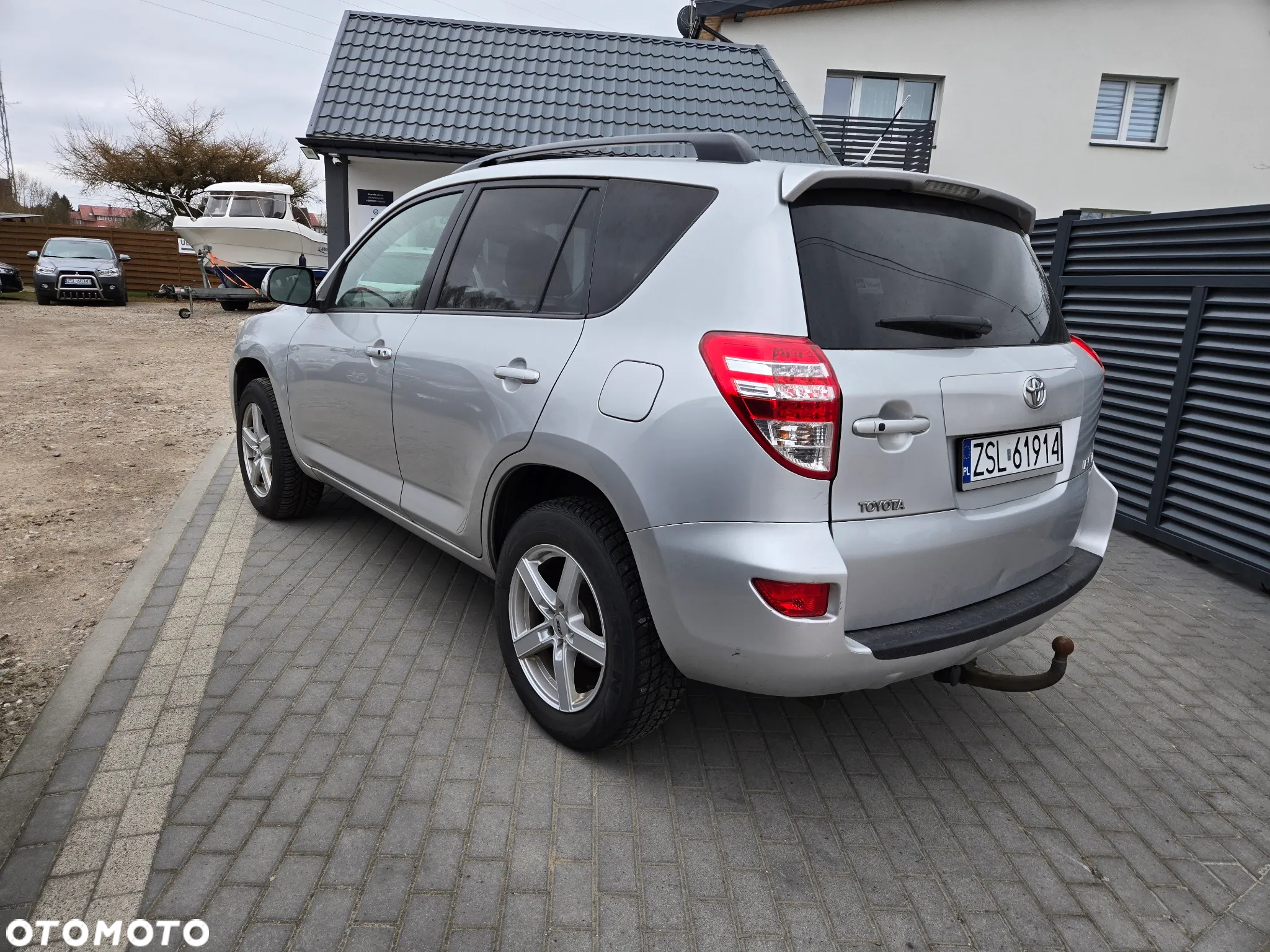 Toyota RAV4 2.0 VVT-i 2010 - 5