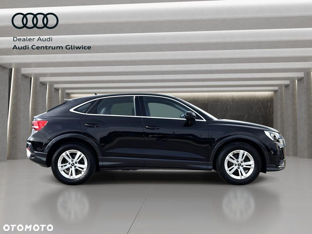 Audi Q3 Sportback - 8