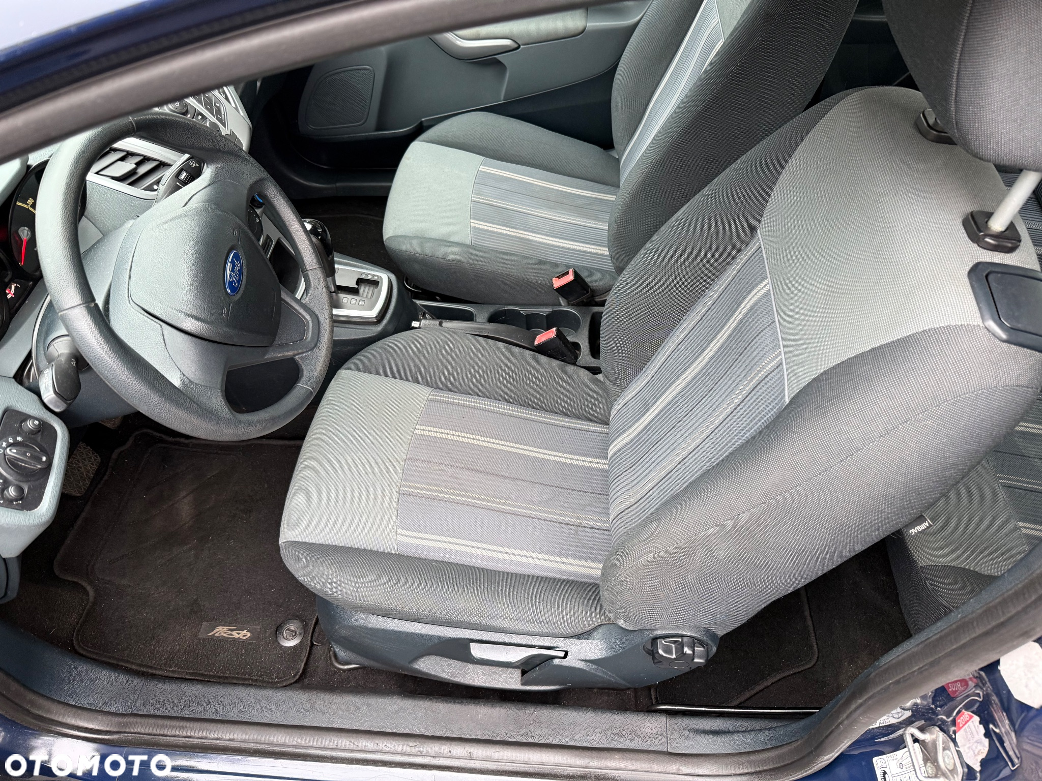 Ford Fiesta 1.4 Autom Champions Edition - 14