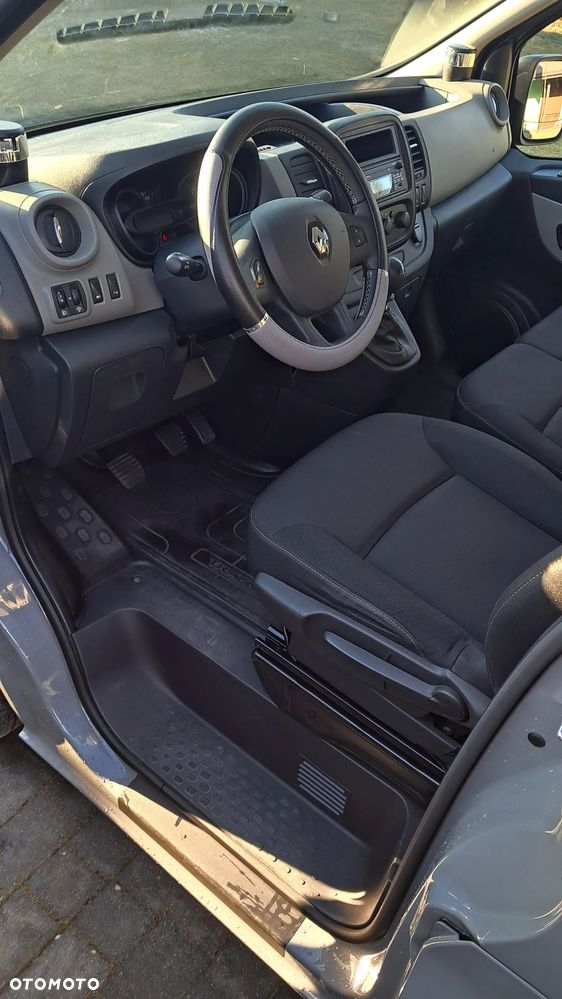 Renault Trafic 1.6 dCi - 6