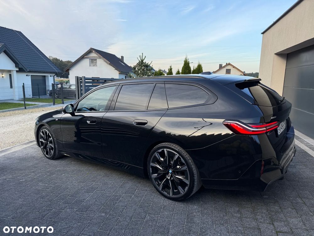 BMW Seria 5 520d xDrive Touring - 39