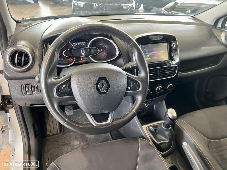 Renault Clio Sport Tourer 1.5 dCi Limited - 13