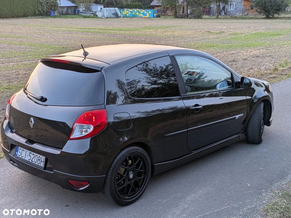 Renault Clio - 7