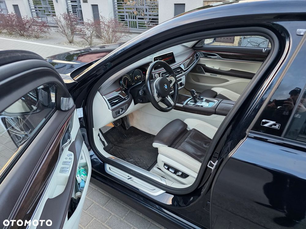 BMW Seria 7 740d xDrive - 6