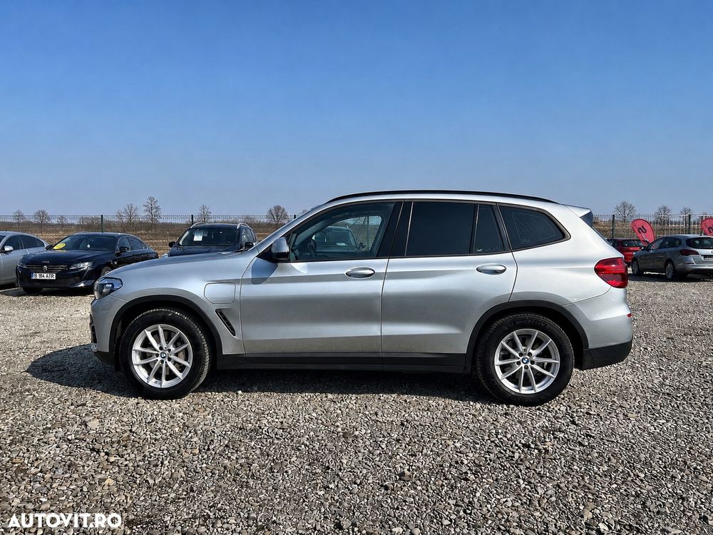 BMW X3 2020 — imagine 7