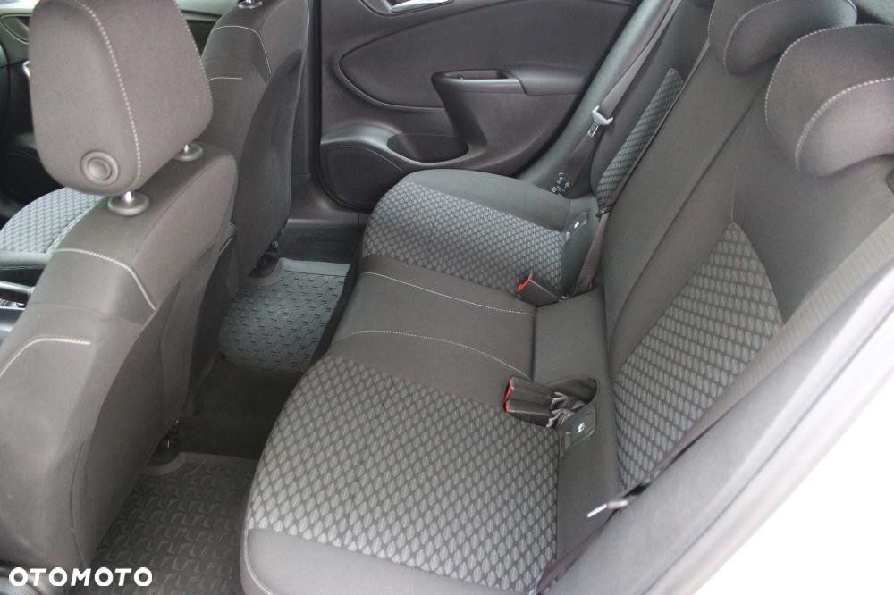 Opel Astra - 9