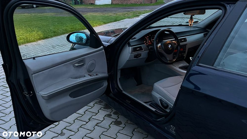 BMW Seria 3 - 7