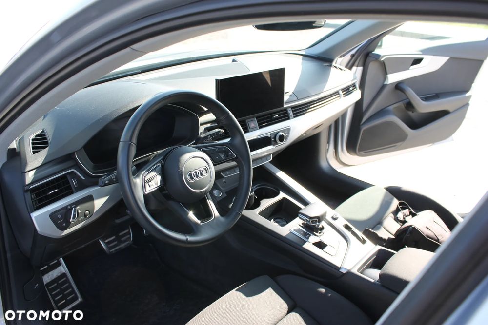 Audi A4 Avant 45 TFSI mHEV Quattro Advanced S tronic - 17