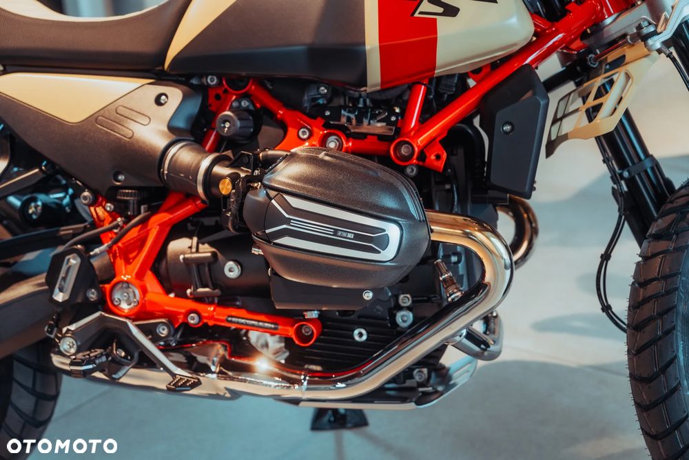 BMW R - 9