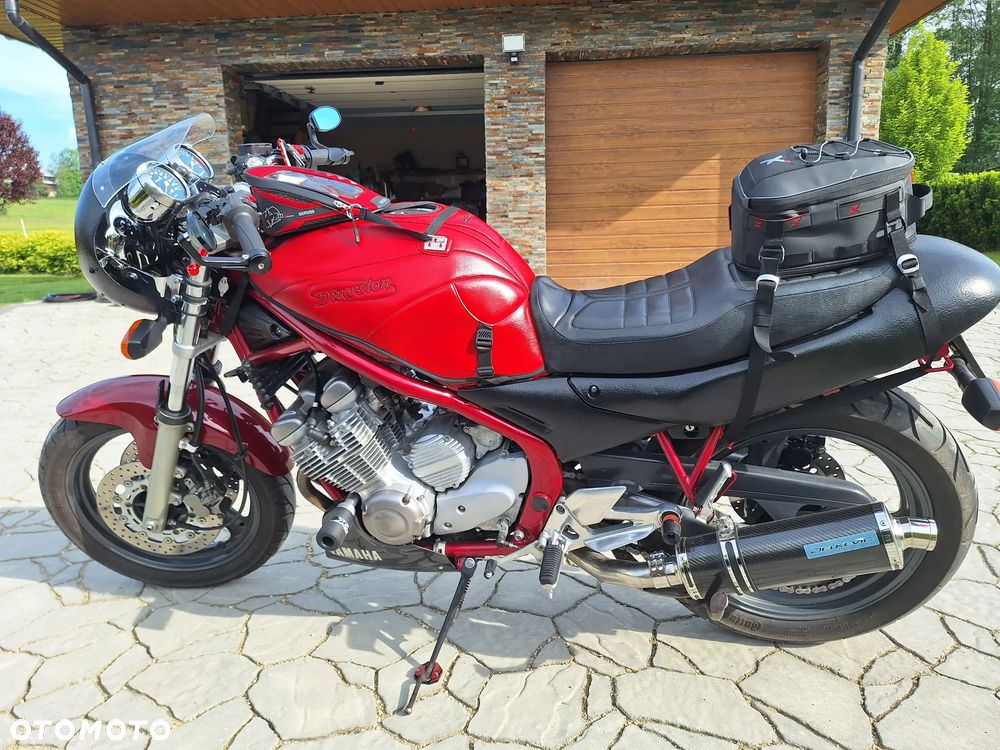 Yamaha XJ - 9