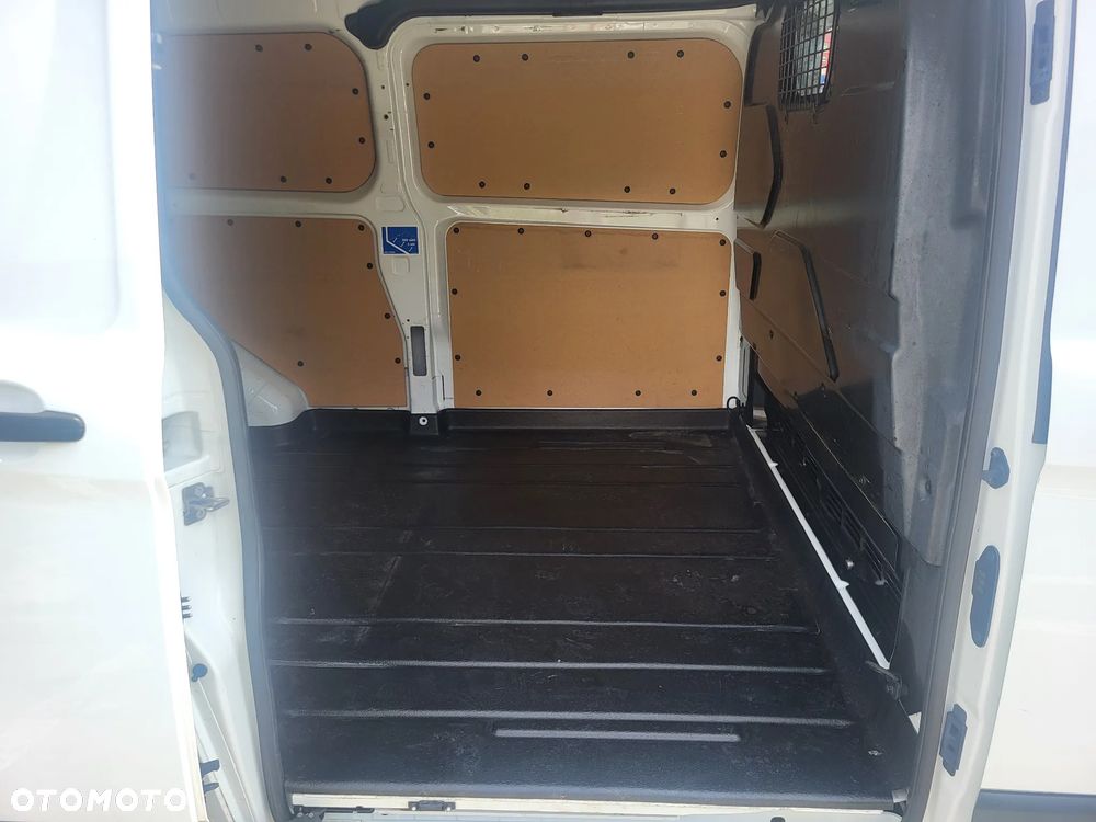 Ford Transit Custom - 29