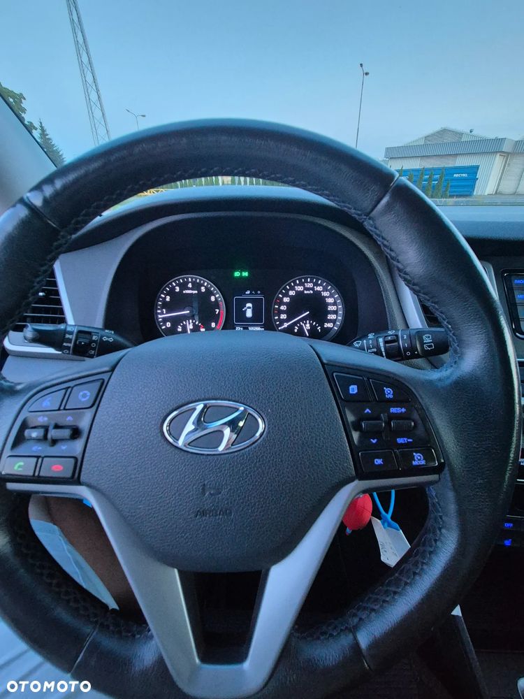 Hyundai Tucson 1.6 GDi Comfort 2WD - 25