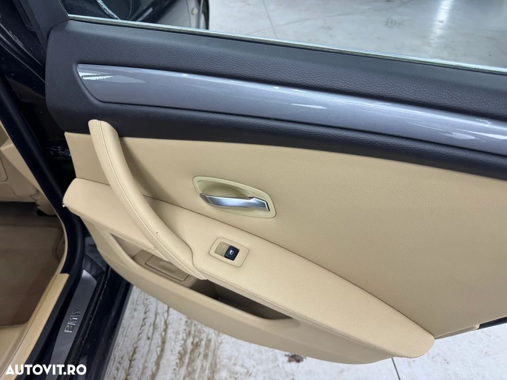BMW Seria 5 520d Aut. - 16