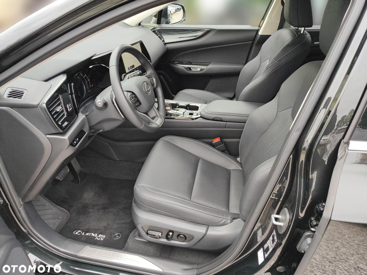Lexus NX - 11