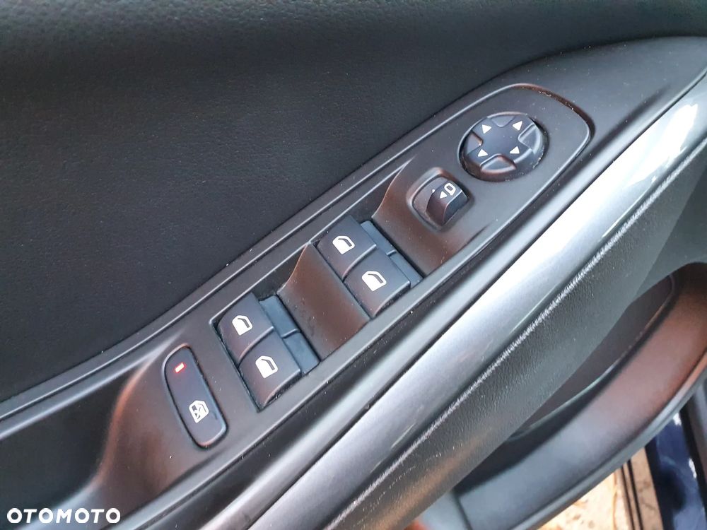 Opel Grandland X 1.2 Start/Stop Business Elegance - 22