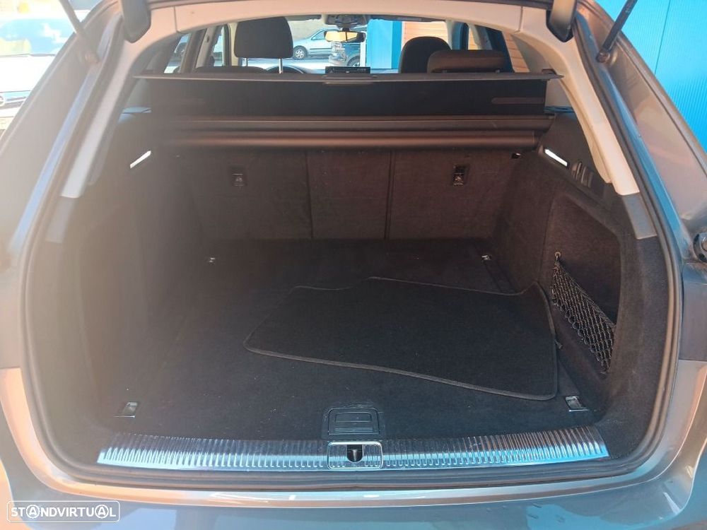 Audi A4 Avant 35 TDI S tronic - 30
