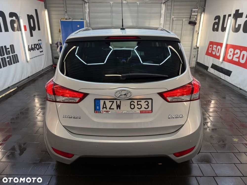 Hyundai ix20 - 7