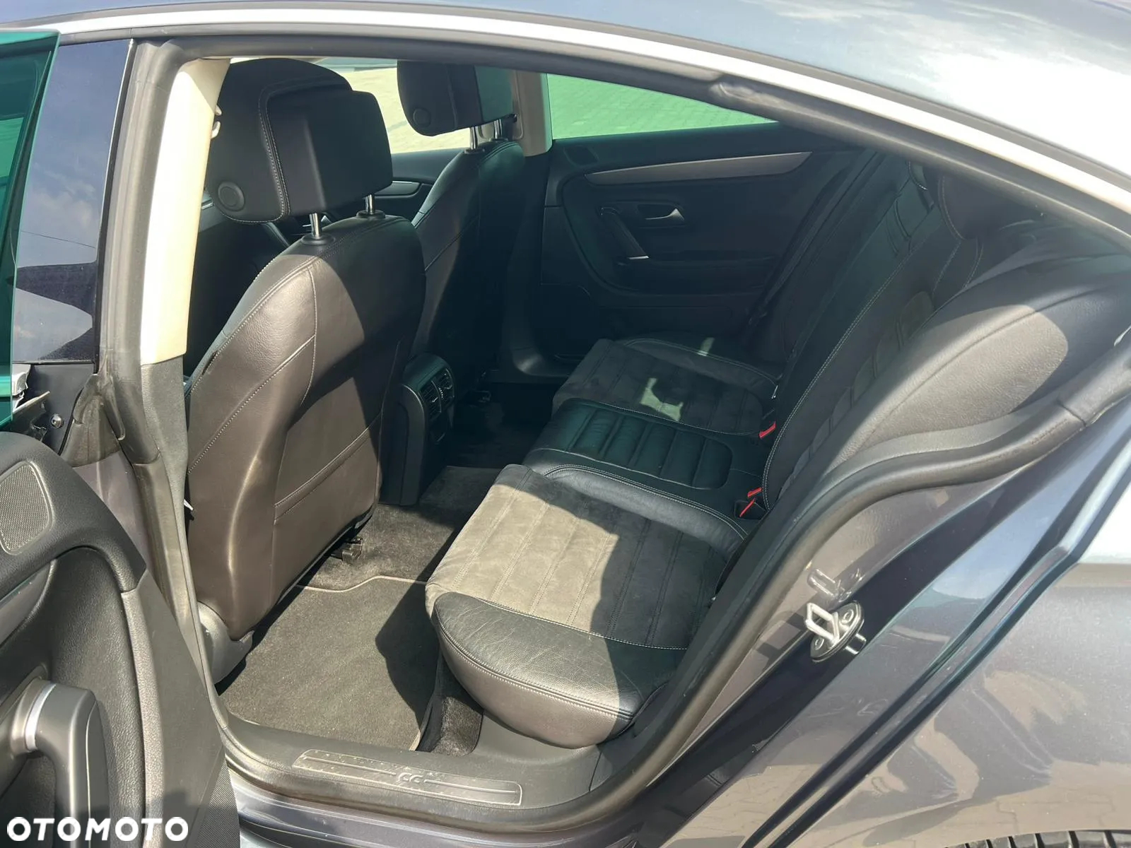 Volkswagen CC 2.0 TDI BlueMotion Technology DSG - 8