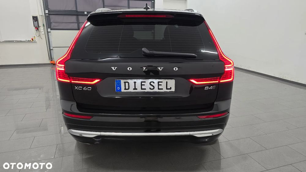 Volvo XC 60 B4 D AWD Inscription - 9