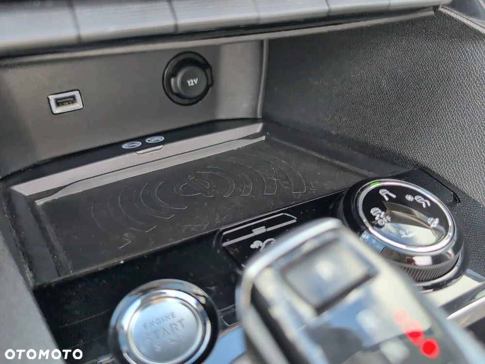 Peugeot 5008 2.0 BlueHDI GT S&S EAT8 - 24
