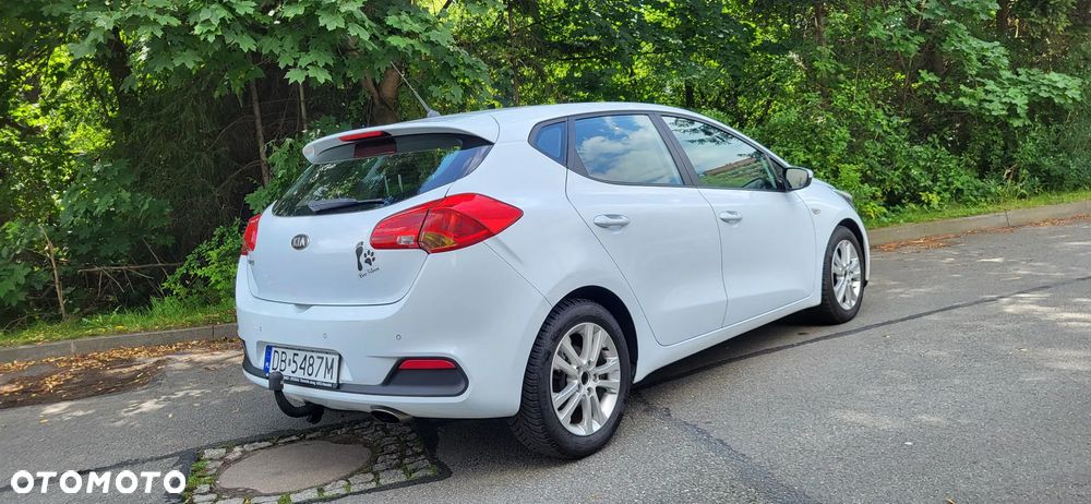 Kia Ceed 1.6 GDI Fifa World Cup Edition - 5