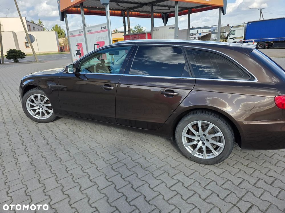 Audi A4 Avant 2.0 TDI - 12