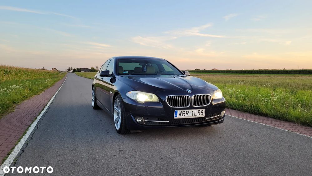 BMW Seria 5 530d - 13