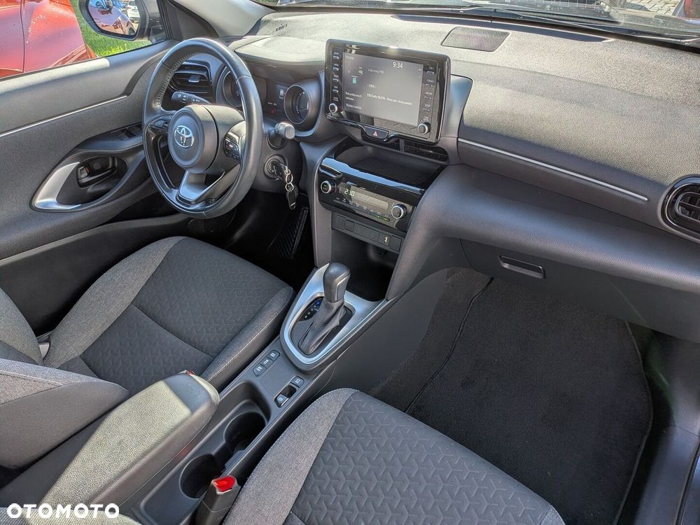 Toyota Yaris Cross Hybrid 1.5 Comfort - 13
