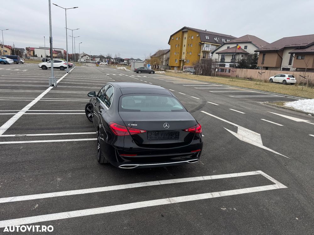 Mercedes-Benz C 180 9G-TRONIC Avantgarde Advanced - 8