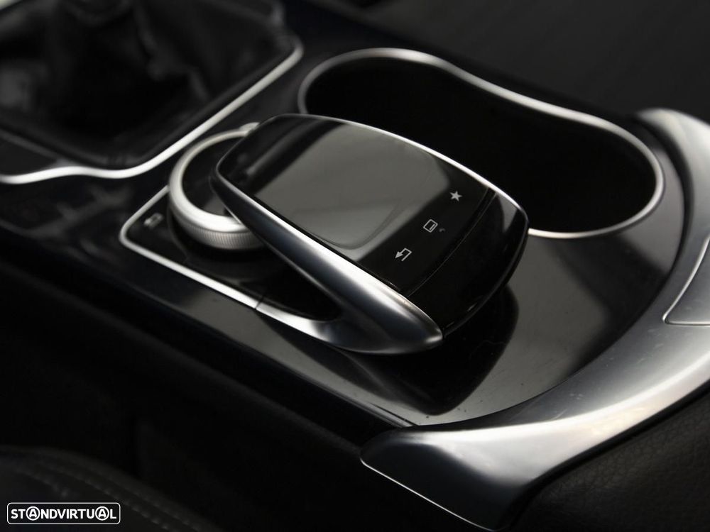 Mercedes-Benz C 200 - 22