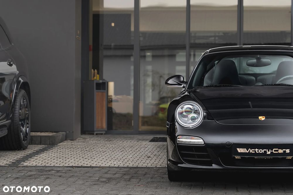 Porsche 911 Carrera PDK - 9