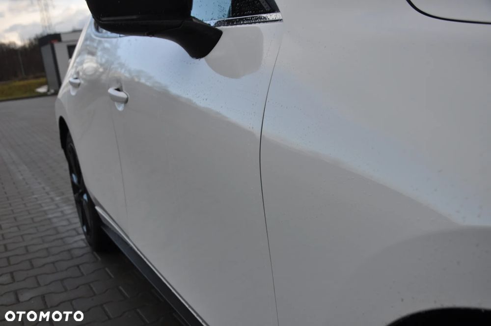 Mazda 3 e-SKYACTIV-G 2.0 M HYBRID 150 HOMURA - 22