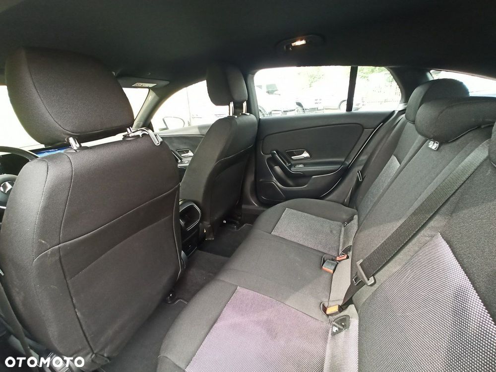 Mercedes-Benz CLA - 8