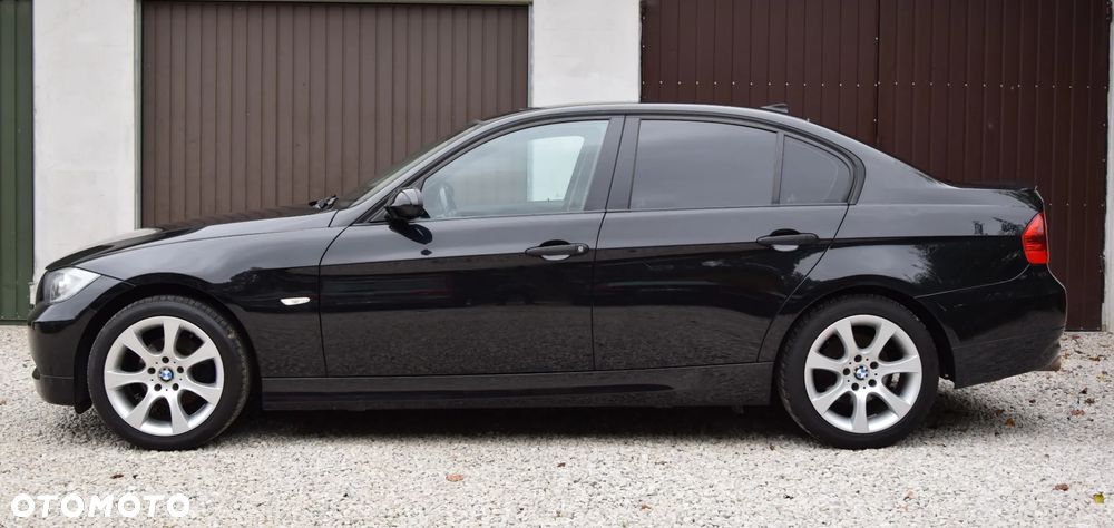 BMW 3 Series 2005 photo 4