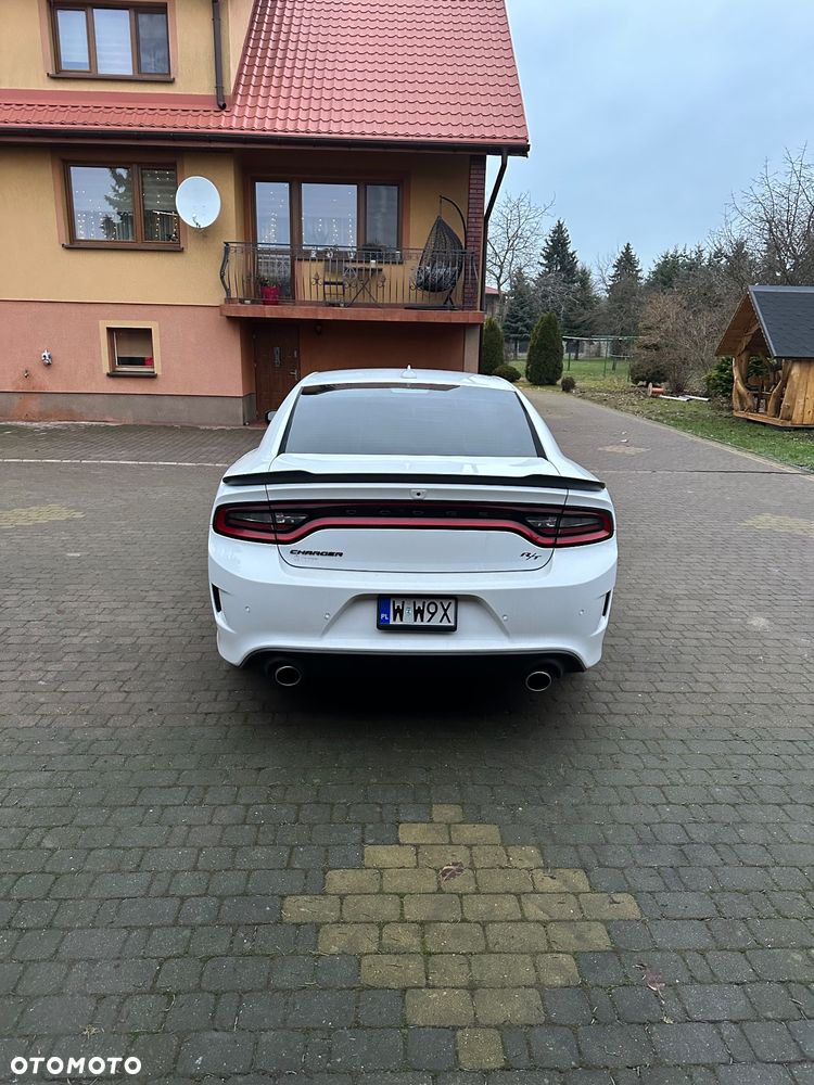 Dodge Charger - 5