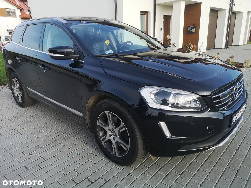 Volvo XC 60 T6 AWD Edition Pro - 4