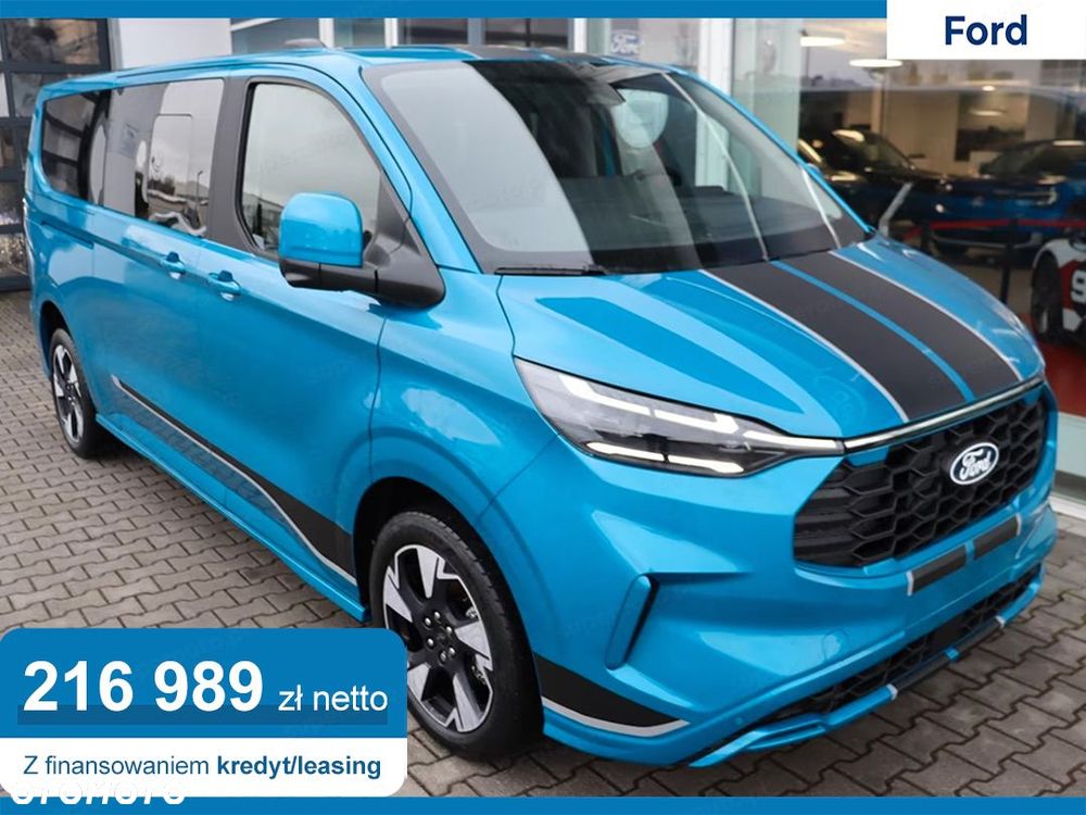 Ford Tourneo Custom - 2
