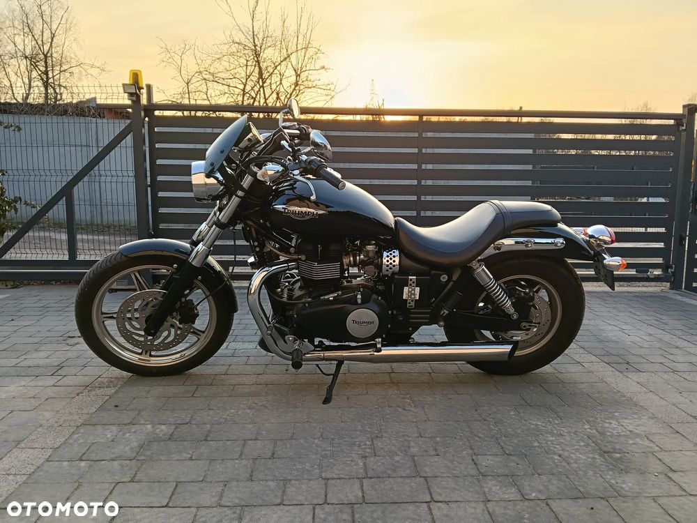Triumph Speedmaster - 2