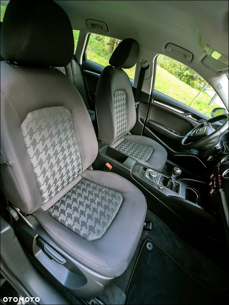 Audi A3 Sportback - 36