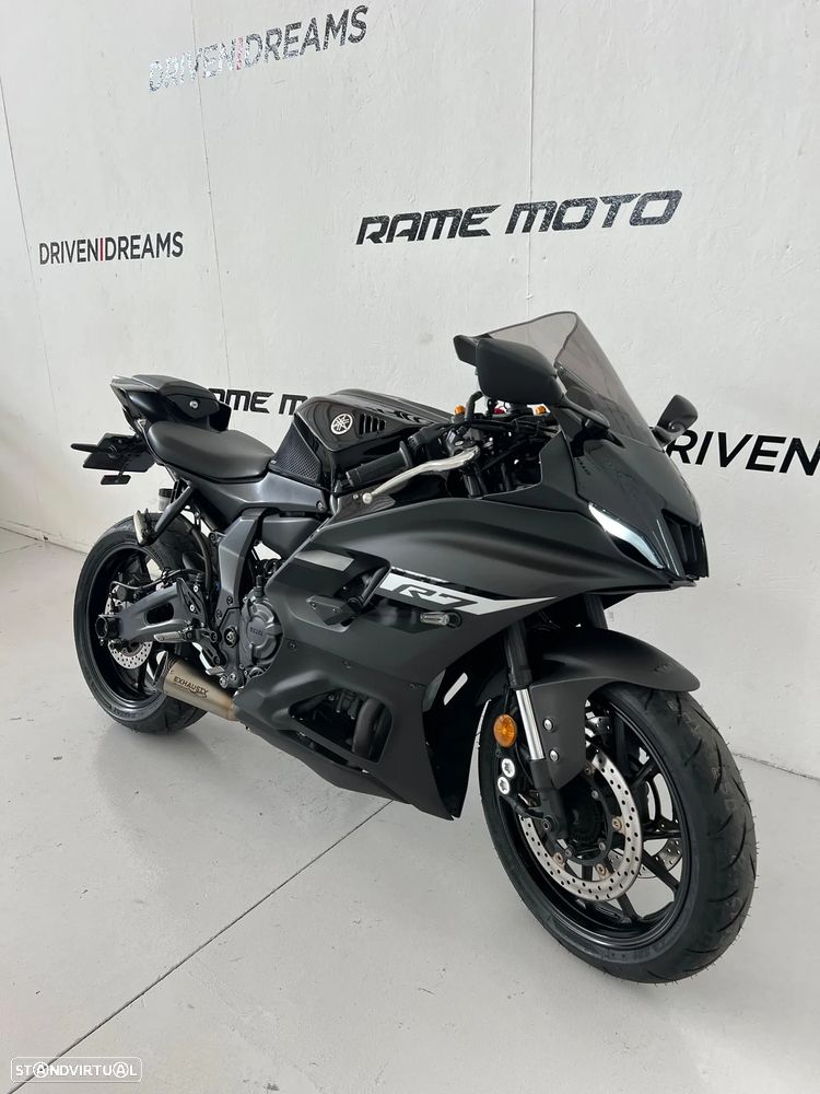 Yamaha R 7 - 4