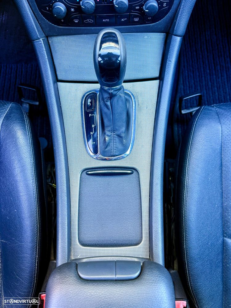 Mercedes-Benz C 220 - 12