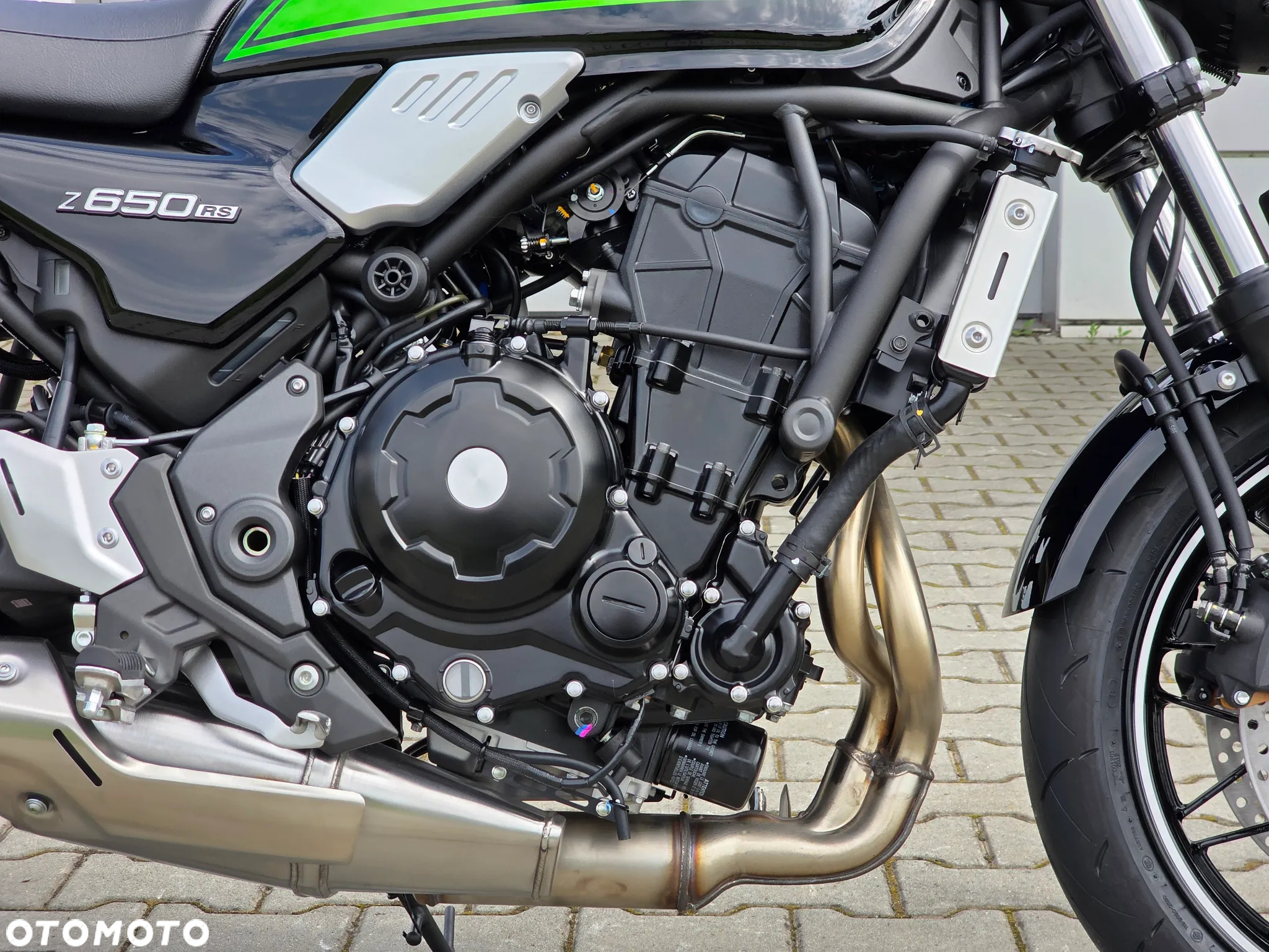 Kawasaki Z 650 RS - 9