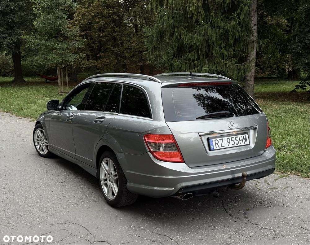 Mercedes-Benz Klasa C - 2