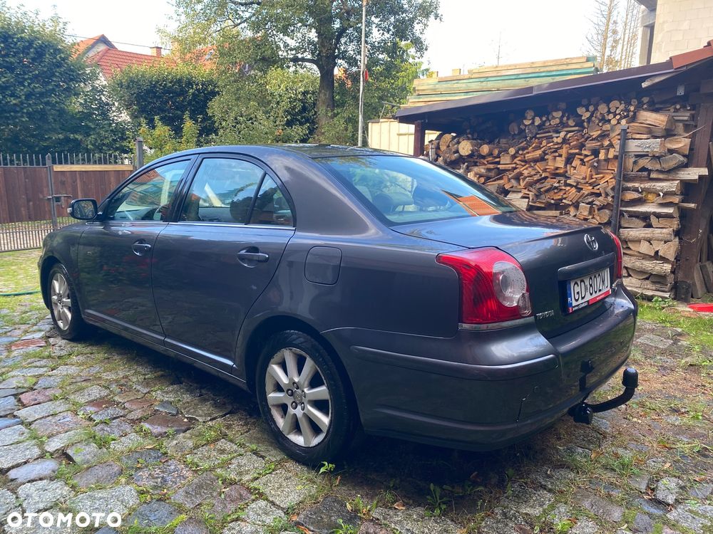Toyota Avensis 2.0 D-4D Luna - 7