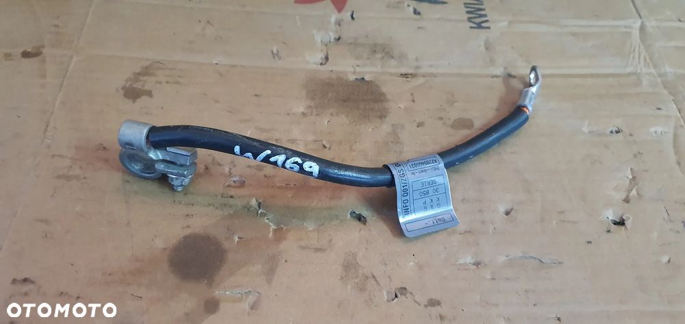 Klema minusowa akumulatora Mercedes A-Klasa W169 A2205400031 - 1